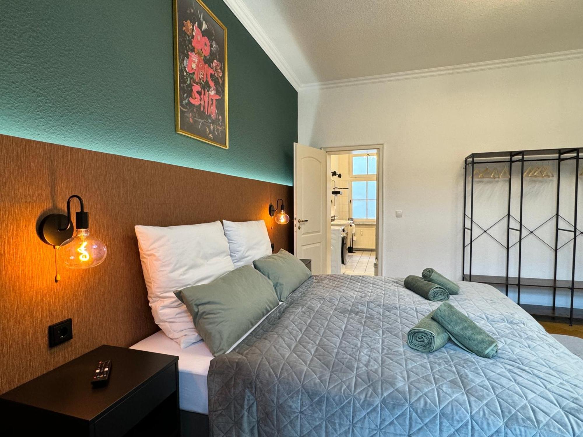 Rebelrents #4 Design Trifft Komfort - Einzigartiges Ferienapartment In Der Nahe Des Hauptbahnhofs Halle  Eksteriør billede