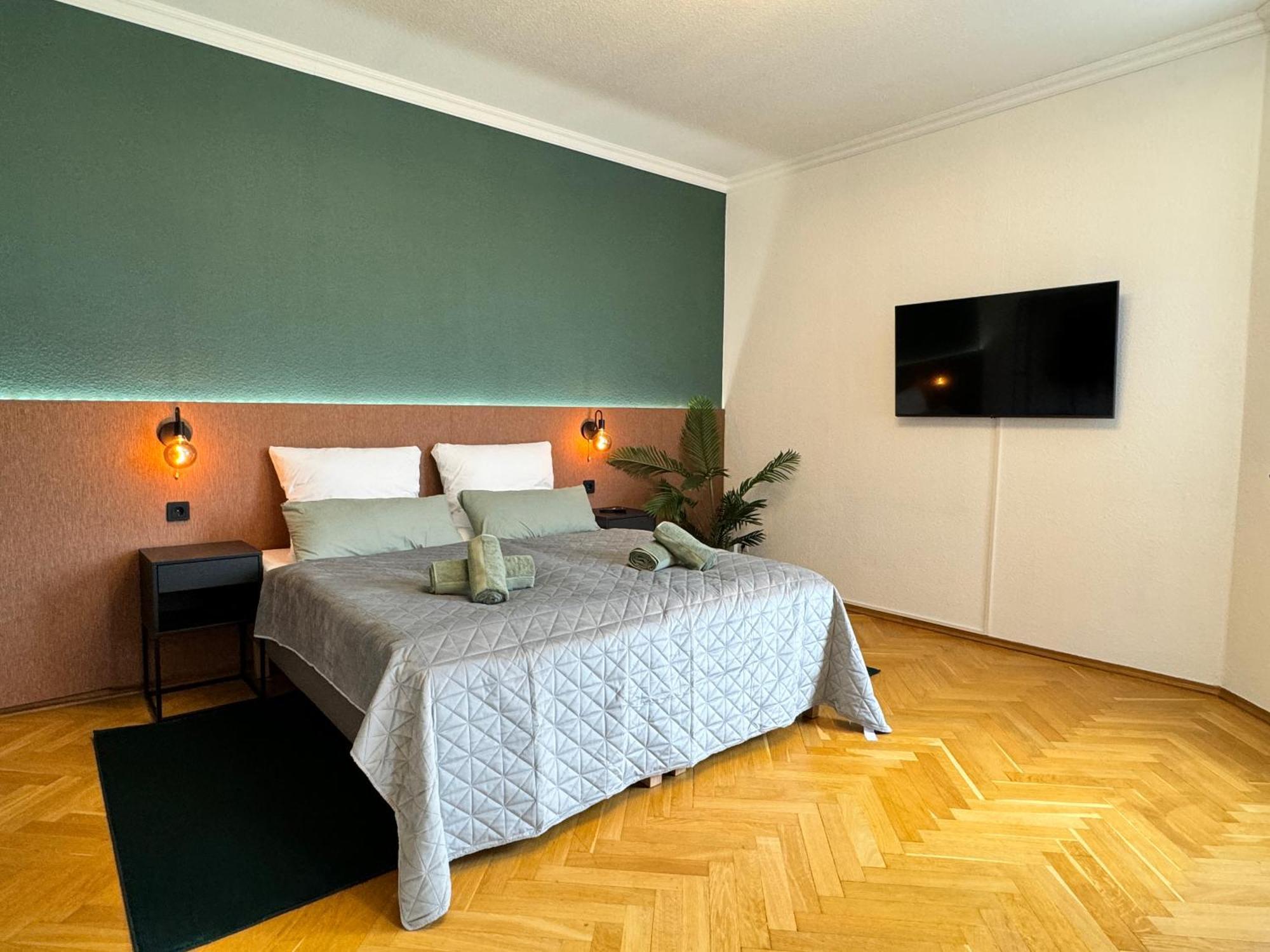 Rebelrents #4 Design Trifft Komfort - Einzigartiges Ferienapartment In Der Nahe Des Hauptbahnhofs Halle  Eksteriør billede