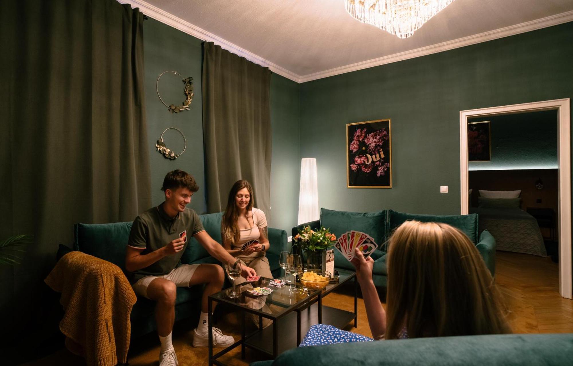 Rebelrents #4 Design Trifft Komfort - Einzigartiges Ferienapartment In Der Nahe Des Hauptbahnhofs Halle  Eksteriør billede