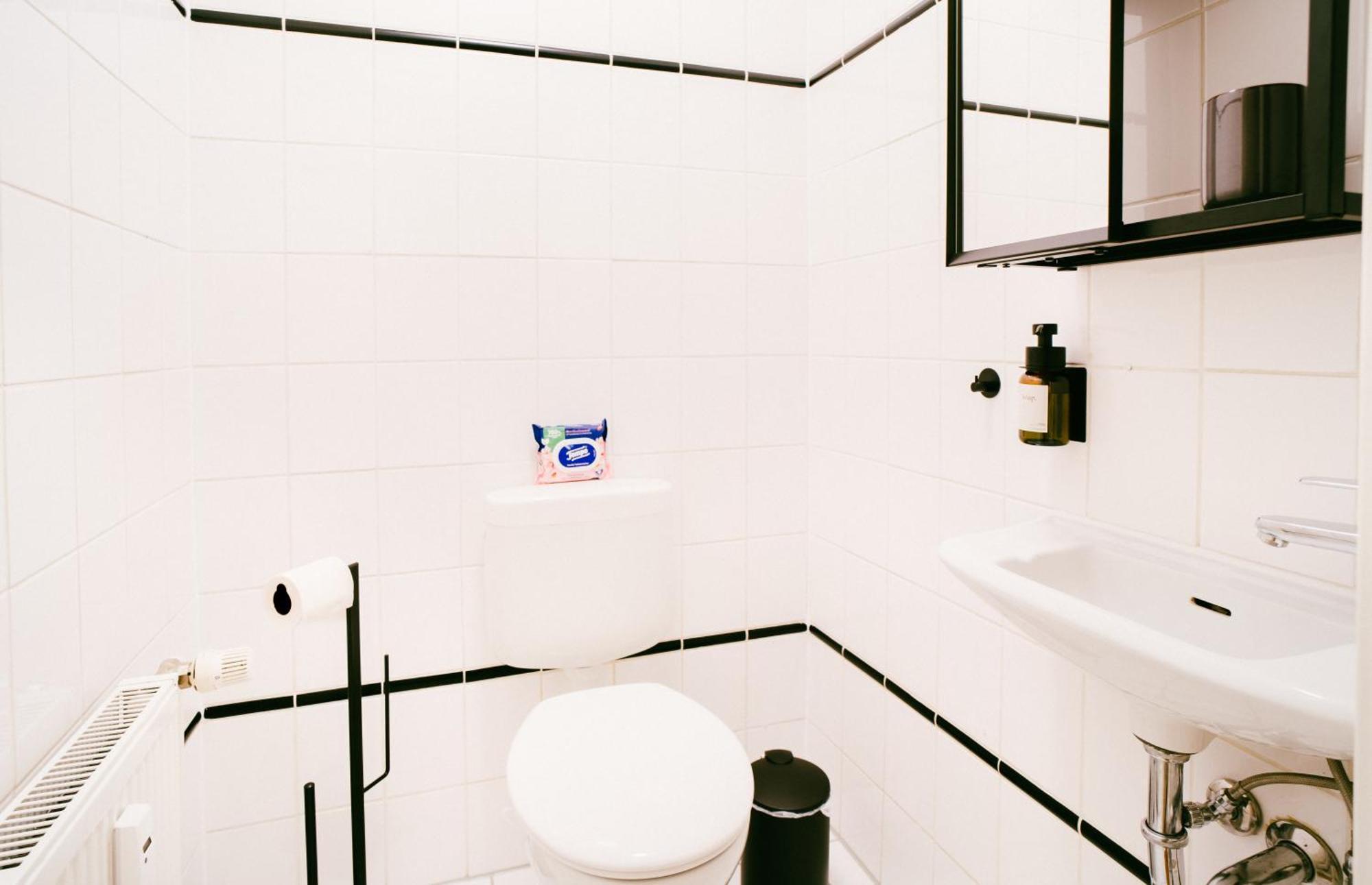 Rebelrents #4 Design Trifft Komfort - Einzigartiges Ferienapartment In Der Nahe Des Hauptbahnhofs Halle  Eksteriør billede
